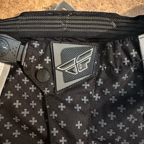 F16 Fly BMX racing black and white biker pants - Picture 7 of 9